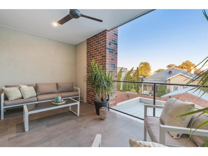 4/124 Wright St, Highgate WA 6003