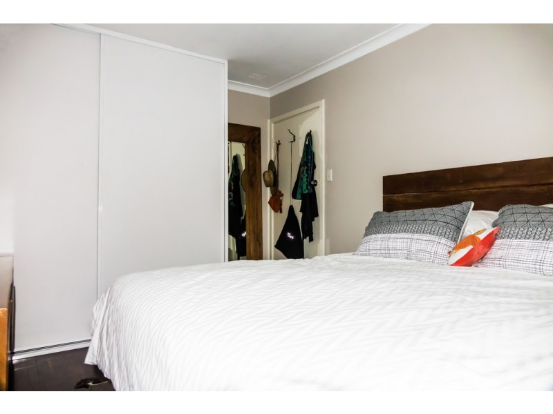 14 Denston Way, Girrawheen WA 6064