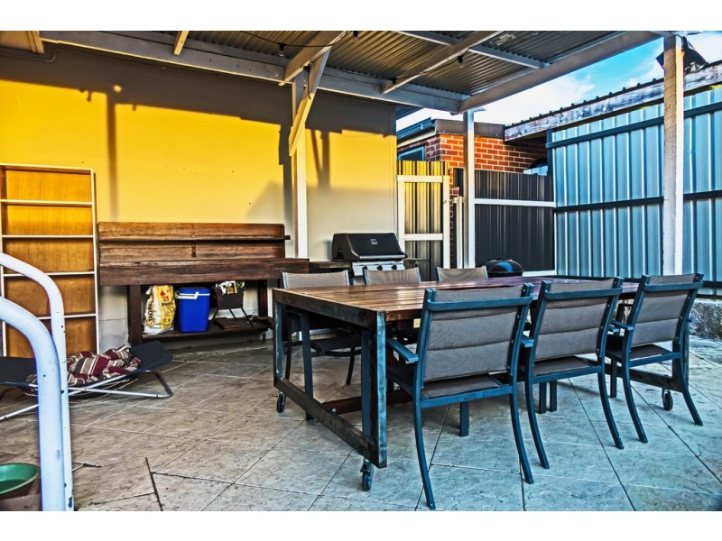 14 Denston Way, Girrawheen WA 6064