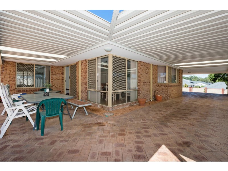 45 Blackbird Ave, Gwelup WA 6018