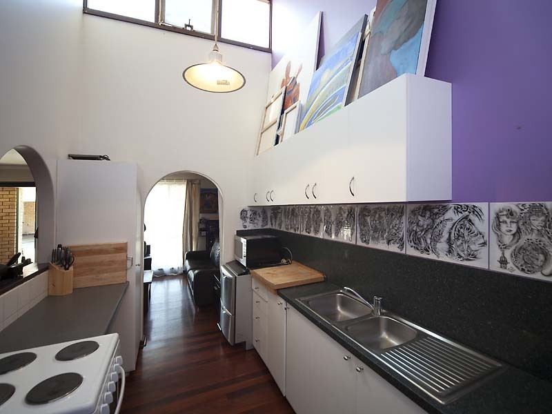 8/27 Caledonian Ave, Maylands WA 6051