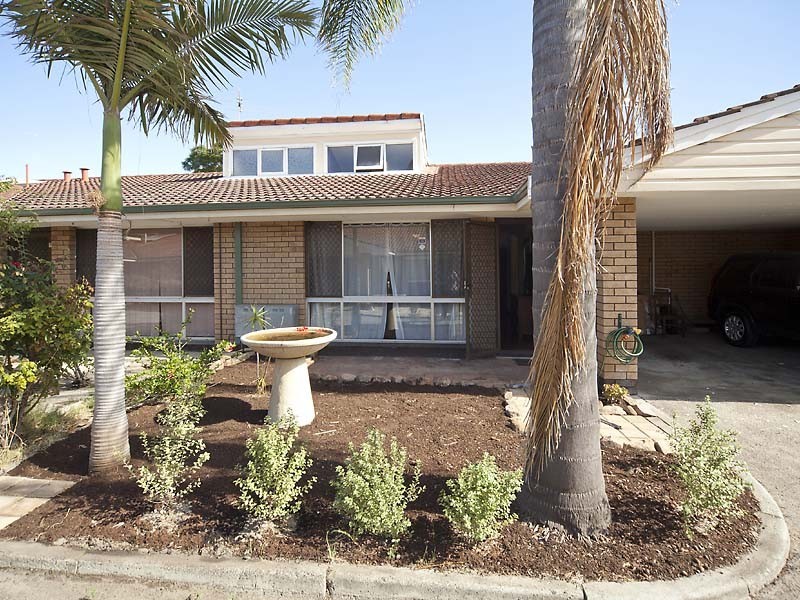 8/27 Caledonian Ave, Maylands WA 6051