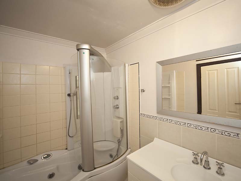 8/27 Caledonian Ave, Maylands WA 6051