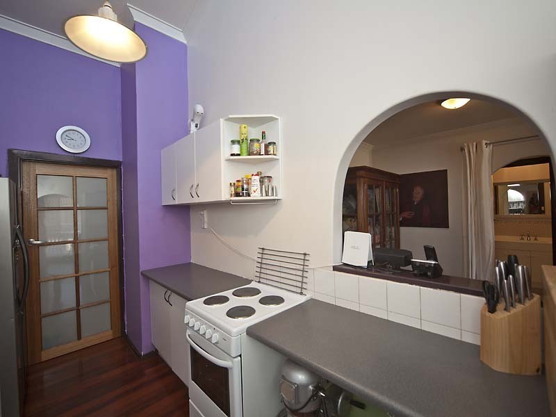 8/27 Caledonian Ave, Maylands WA 6051