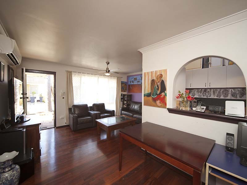 8/27 Caledonian Ave, Maylands WA 6051
