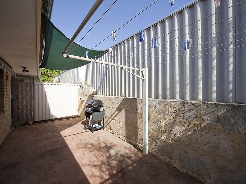 8/27 Caledonian Ave, Maylands WA 6051