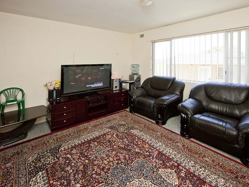 1/3 Ferguson St, Maylands WA 6051