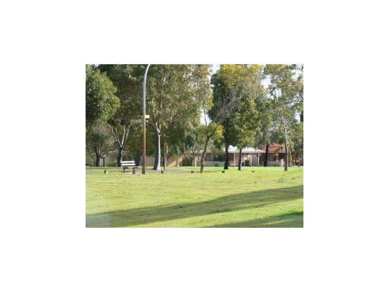 100 Guadalupe, Ballajura WA 6066