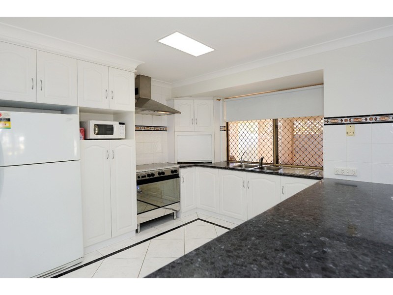 3 Sail Grove, Ballajura WA 6066