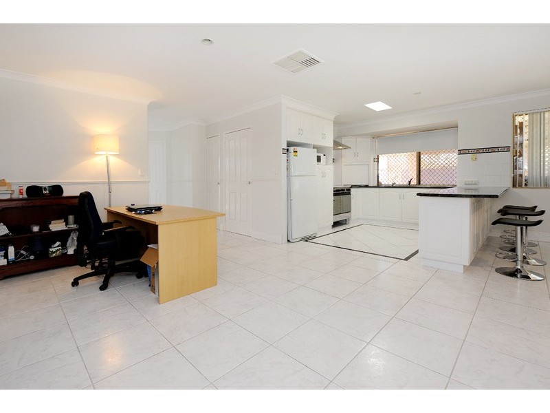 3 Sail Grove, Ballajura WA 6066