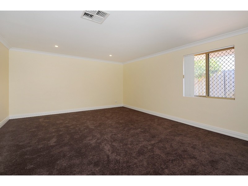 3 Sail Grove, Ballajura WA 6066