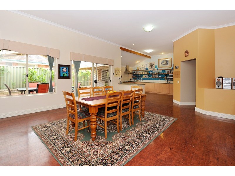 29 Tyndall Circuit, Alexander Heights WA 6064