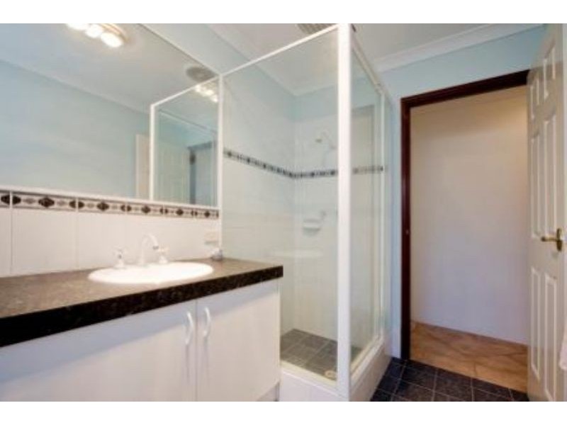 31 Tyndall Cr, Alexander Heights WA 6064