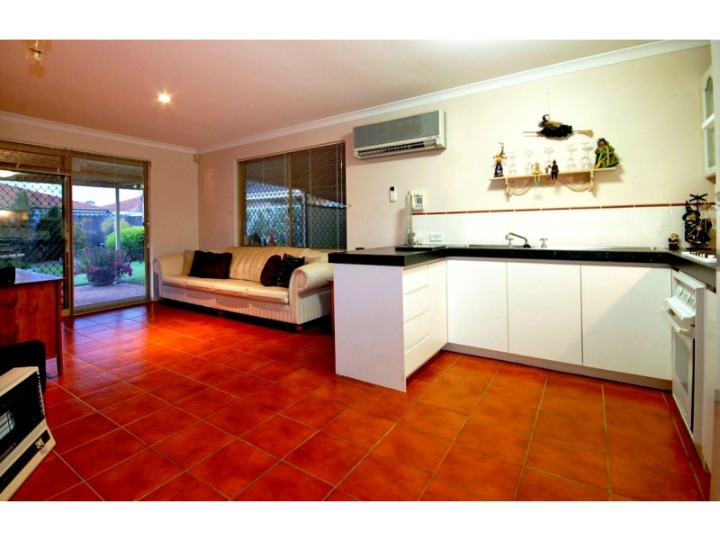 67 Hamelin Drive, Ballajura WA 6066