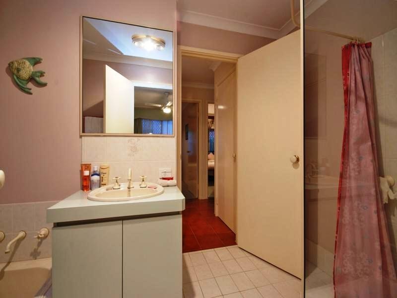 67 Hamelin Drive, Ballajura WA 6066