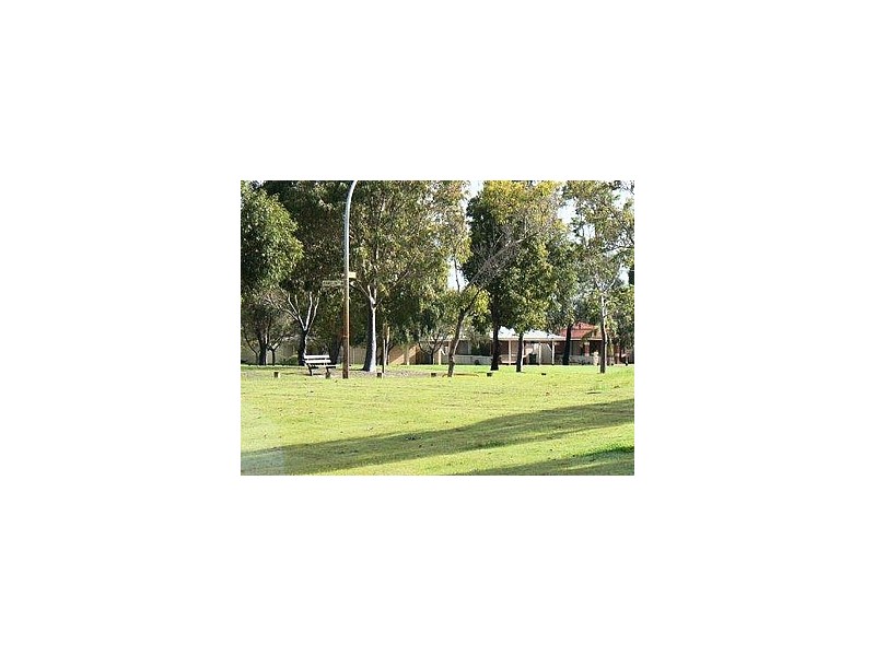 67 Hamelin Drive, Ballajura WA 6066