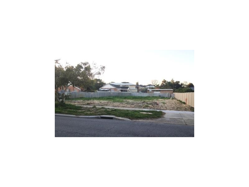 373 Hector Street, Yokine WA 6060