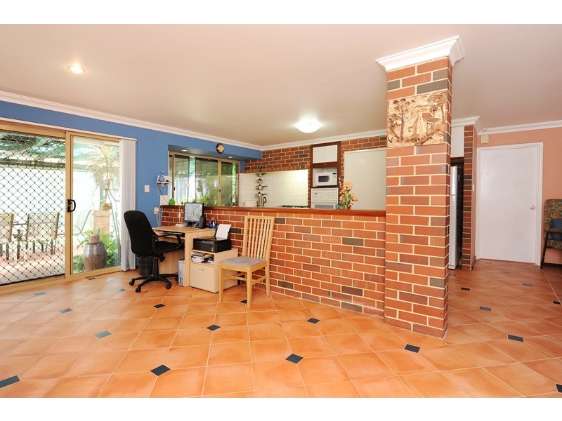 1 Amur Close, Beechboro WA 6063