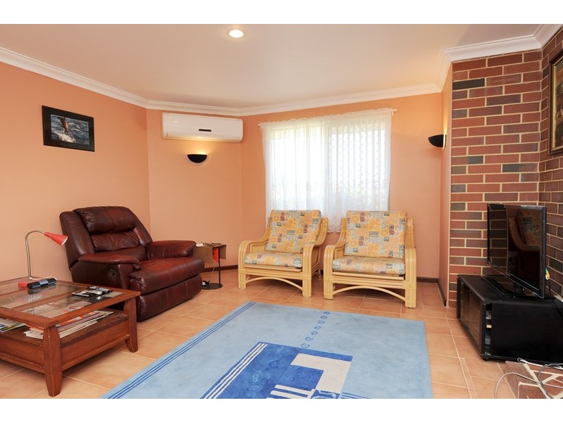 1 Amur Close, Beechboro WA 6063