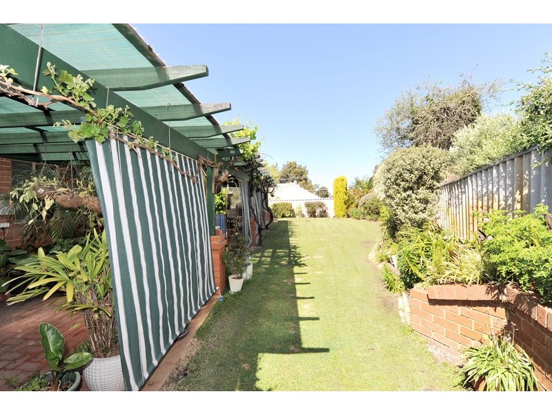 1 Amur Close, Beechboro WA 6063