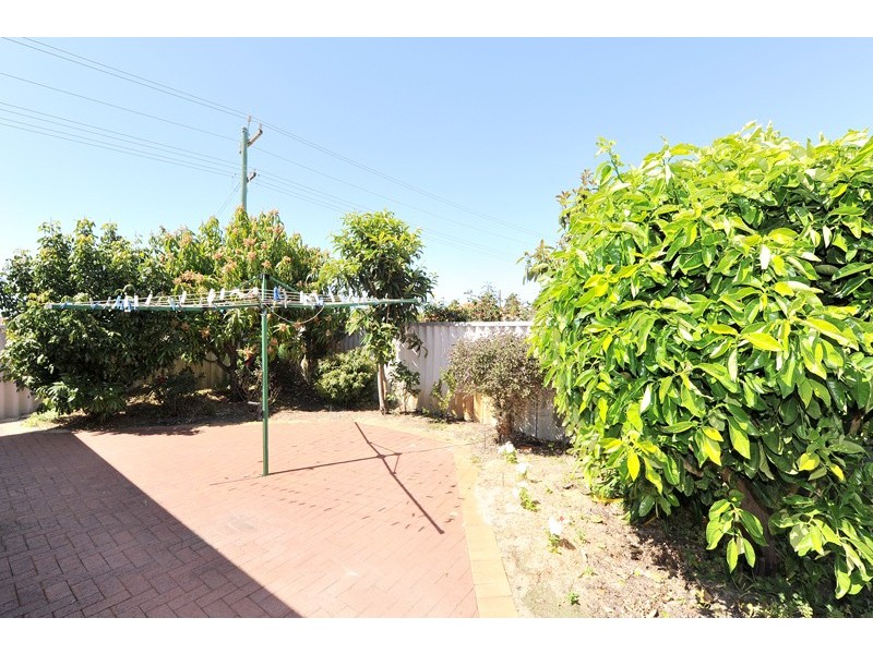 1 Amur Close, Beechboro WA 6063