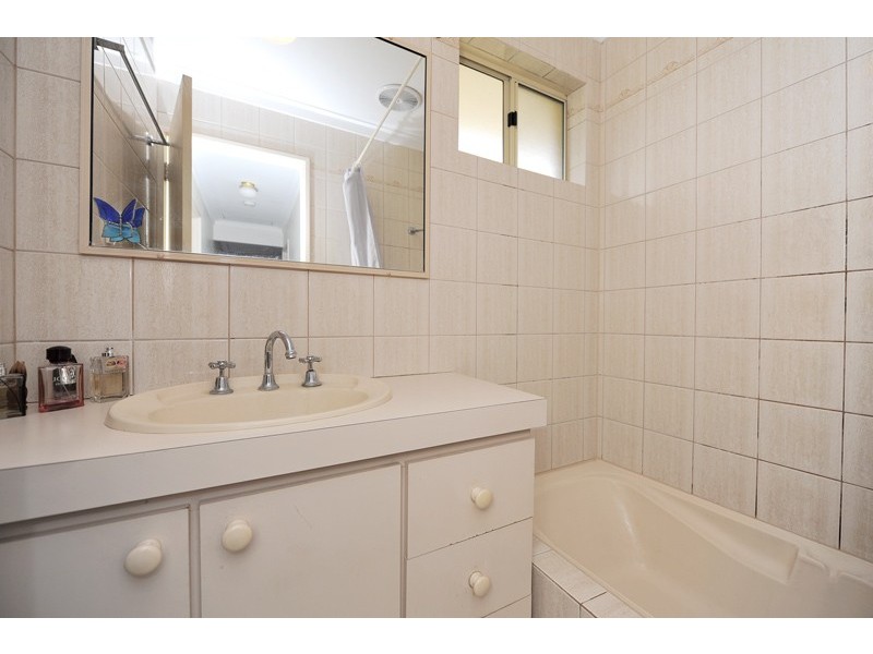 8/56 Federal Street, Tuart Hill WA 6060