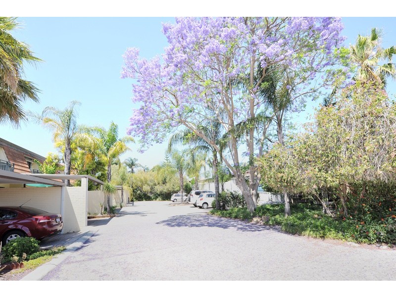 2/19 Freesia Way, Willetton WA 6155