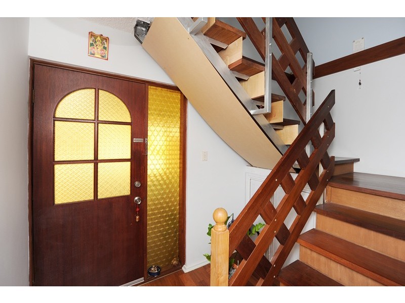 2/19 Freesia Way, Willetton WA 6155