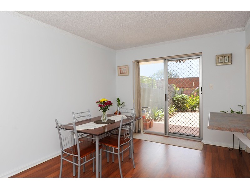 2/19 Freesia Way, Willetton WA 6155