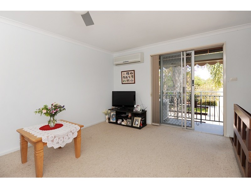 2/19 Freesia Way, Willetton WA 6155