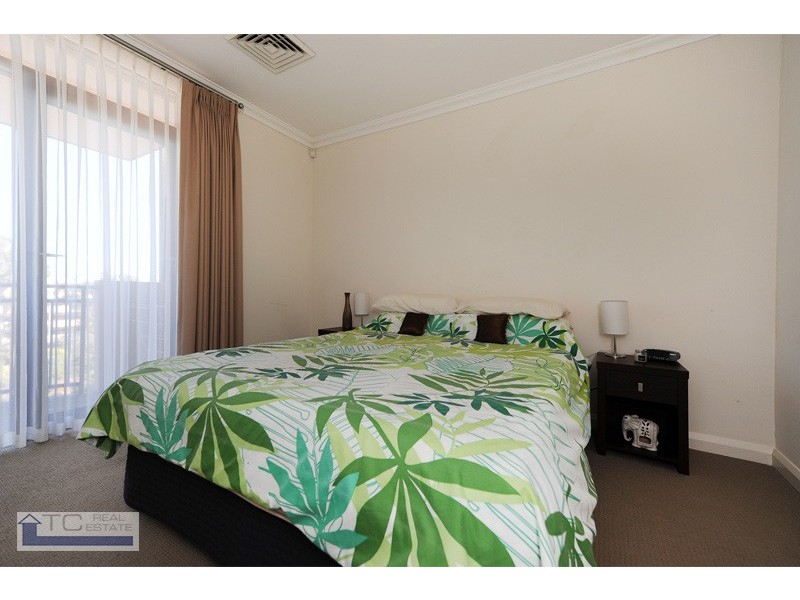 402/17 Davidson St, Joondalup WA 6027