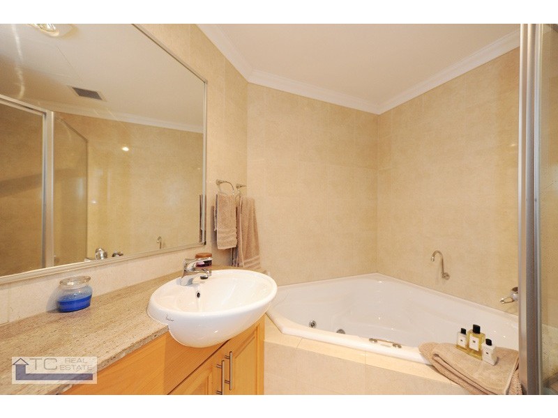 402/17 Davidson St, Joondalup WA 6027