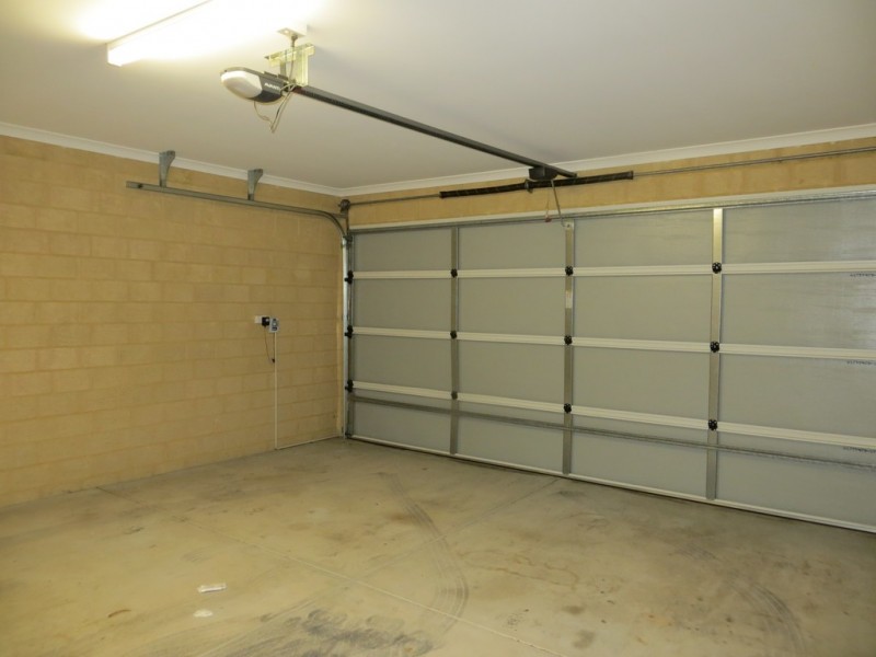 168 Arkana Rd, Westminster WA 6061