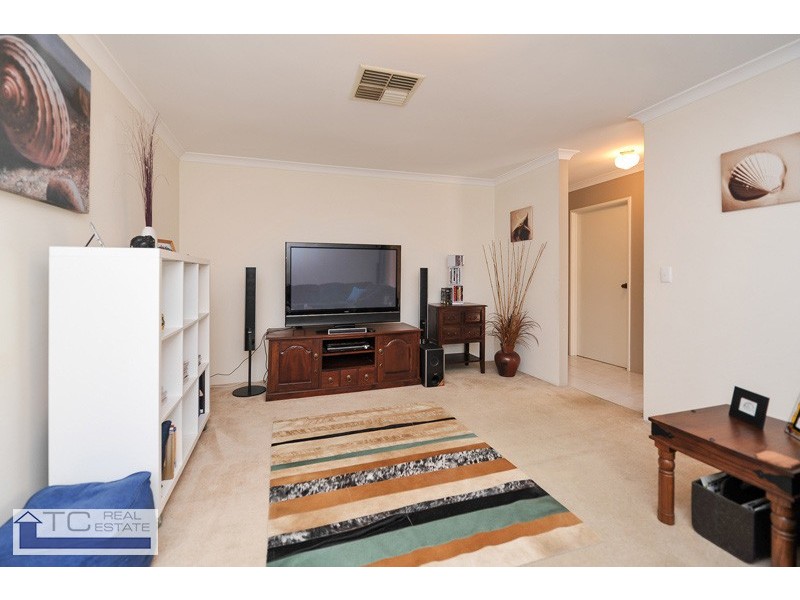 27A Lockwood, Yokine WA 6060