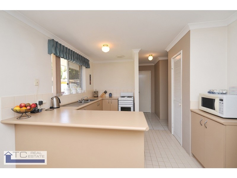 27A Lockwood, Yokine WA 6060