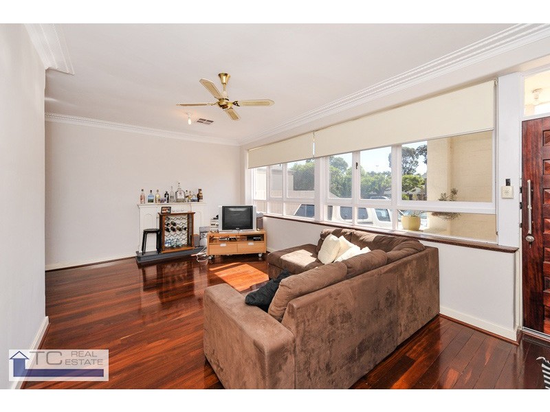 27 Lockwood, Yokine WA 6060