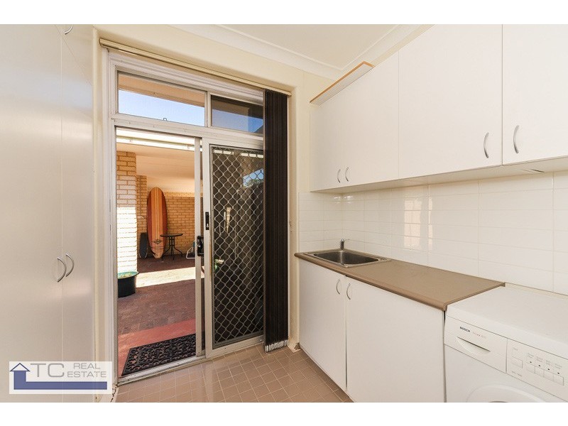 27 Lockwood, Yokine WA 6060