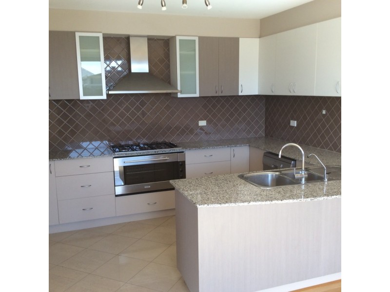 2B Lennard St, Marmion WA 6020