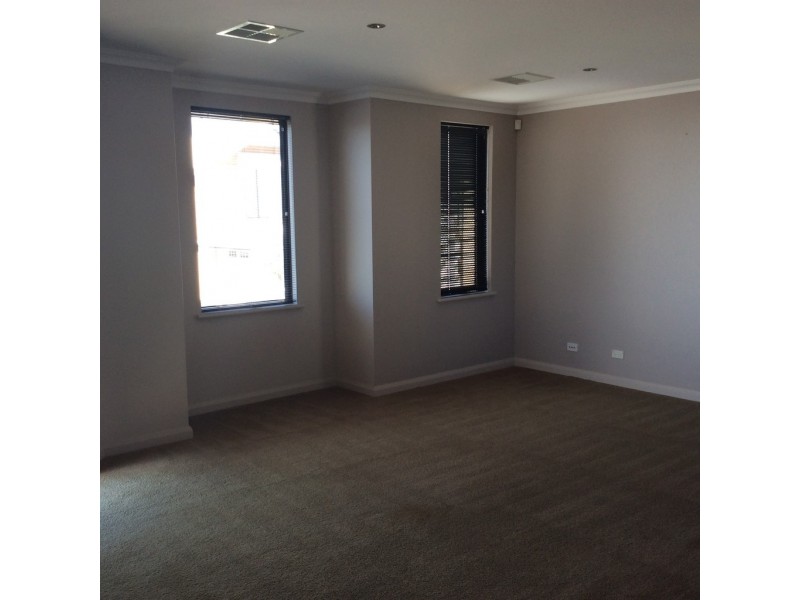 2B Lennard St, Marmion WA 6020