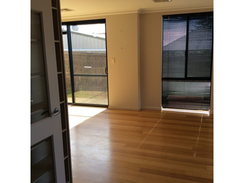 2B Lennard St, Marmion WA 6020