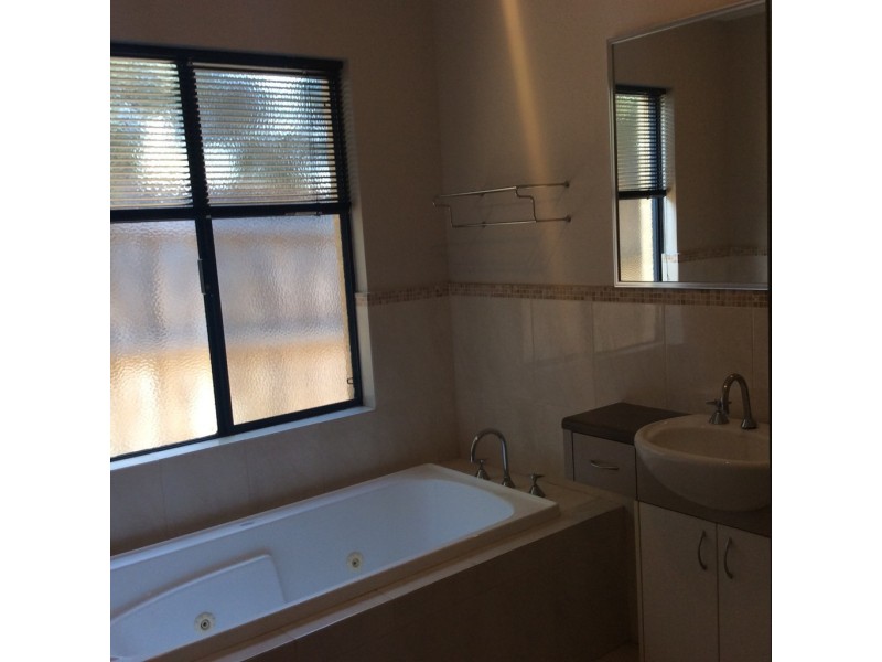 2B Lennard St, Marmion WA 6020