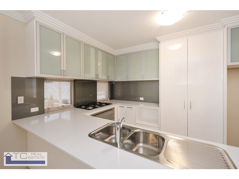 12B Agnew, Gwelup WA 6018