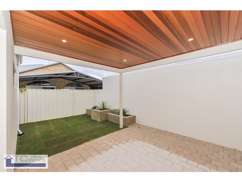 12B Agnew, Gwelup WA 6018