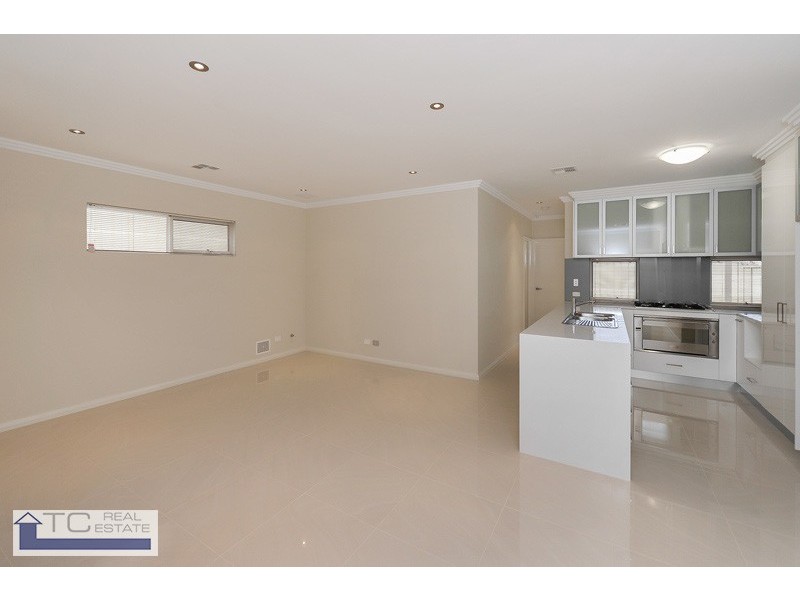 12D Agnew, Gwelup WA 6018