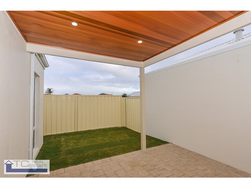 12D Agnew, Gwelup WA 6018