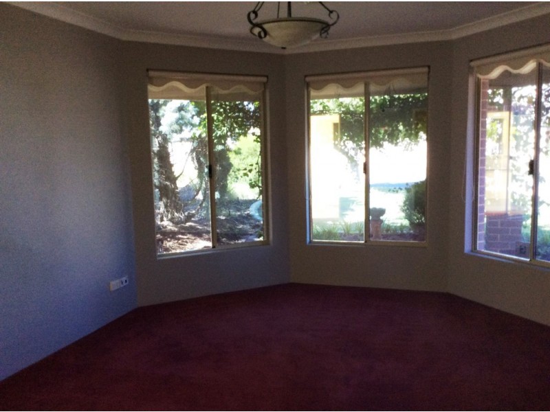 46 Stonewall Cir, Landsdale WA 6065