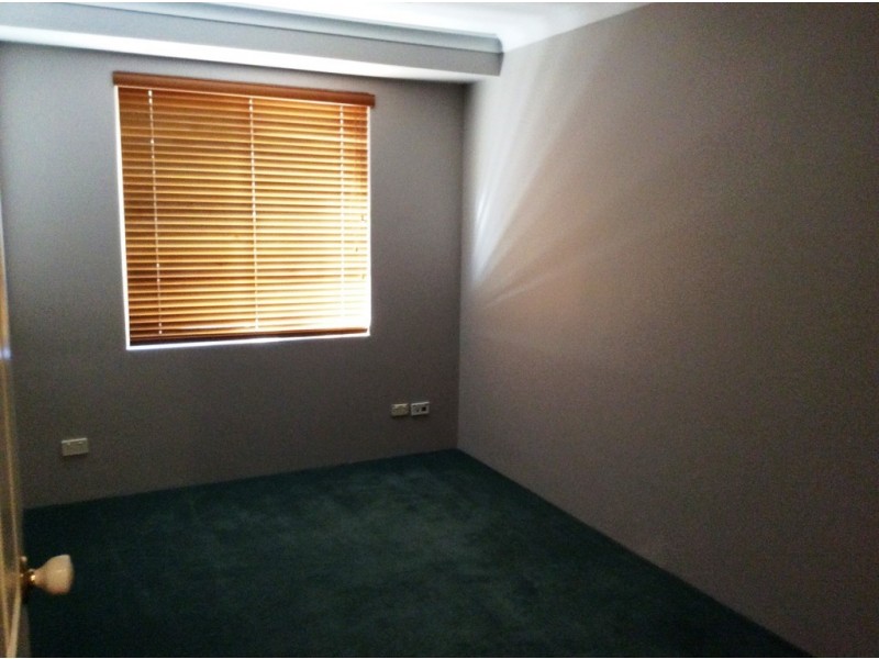 46 Stonewall Cir, Landsdale WA 6065