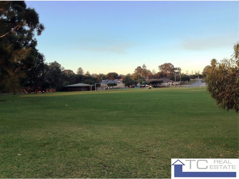 9A Shelbred Way, Westminster WA 6061