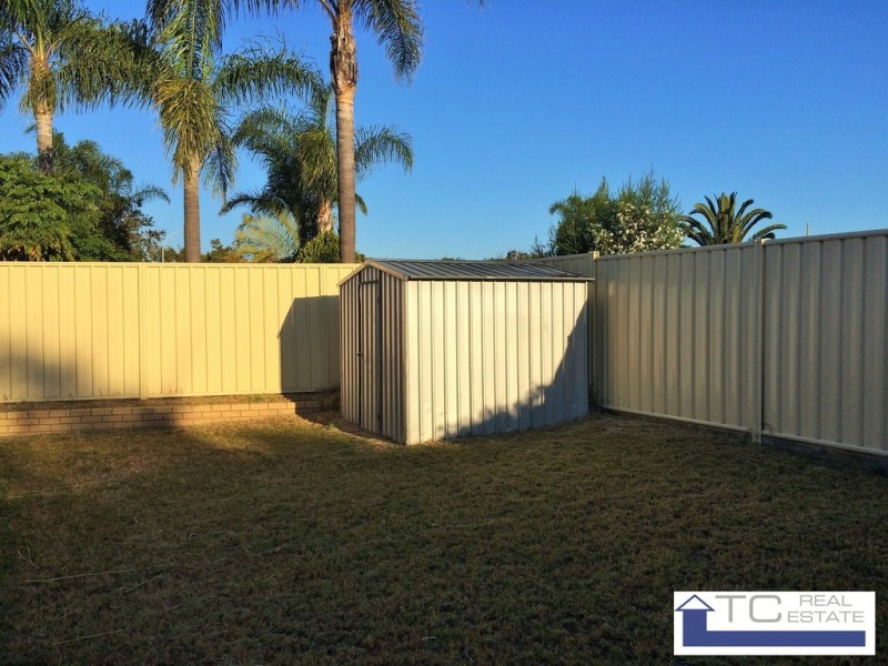 18A Stansted, Marangaroo WA 6064