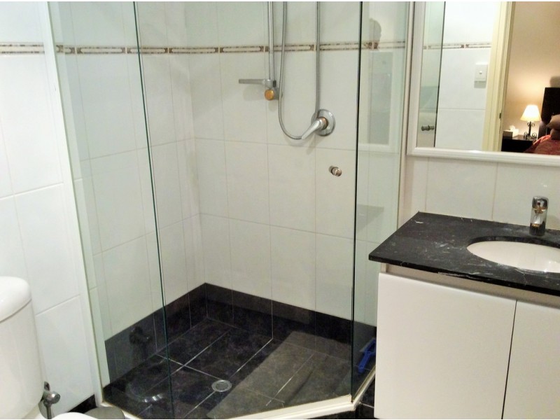 V601/9 Victoria Ave, Perth WA 6000